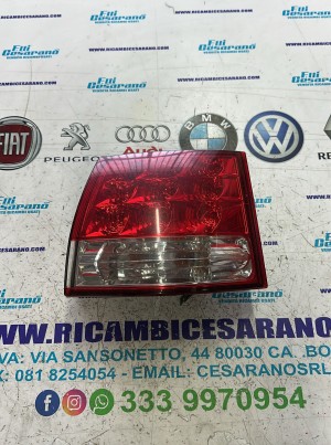 STOP POSTERIORE DESTRO CITROEN C-CROSSER  CODICE:22087813/22087920 ANNO:2010