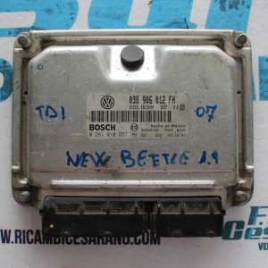 Centralina motore Volkswagen New Bettle 1.9 TDI (2007) 038906012FH 0281010657