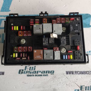 Centralina scatola portafusibili Opel Zafira 2013 1.6 Turbo Metano C11000139