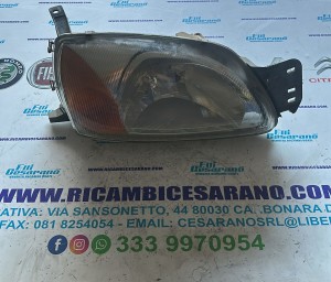 faro destro FORD FIESTA  ANNO:1999 CODICE:1305235479