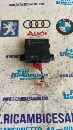 unità di interfaccia diagnostica audi a4 ANNO:2010 CODICE:8T0907468H/8T0907468M