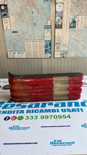 stop posteriore destro Mercedes Benz  CODICE:22072 ANNO:1975