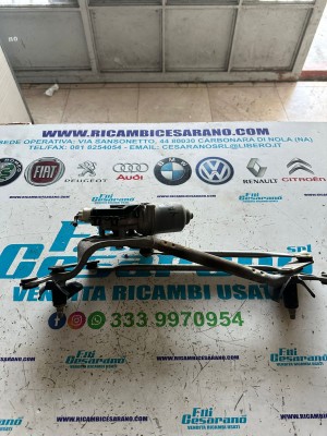 MOTORINO TERGICRISTALLO ANTERIORE TOYOTA Yaris 3  ANNO:2006 CODICE:851100D080