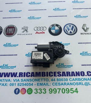 Motorino alzavetro ant sx Peugeot 307 ANNO:2009  CODICE:9637130580