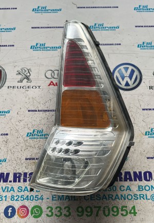 FANALE FARO POSTERIORE DESTRO MICROCAR M.GO CODICE:1005395 ANNO:2011