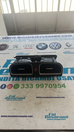 Ugelli aria VW  GOLF 6 ANNO:2012 CODICE:5K0815736D