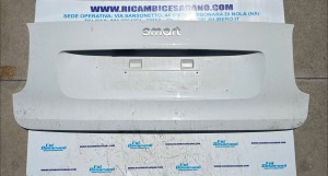 pannello di rivestimento esterno portellone Smart Fortwo Coupé ANNO:2014> CODICE:A4537401600