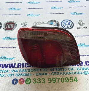 Stop posteriore SX Toyota Yaris ANNO:2000/2005