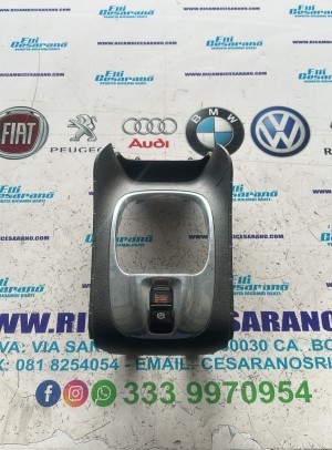 Rivestimento leva cambio Opel Meriva B ANNO:2010-2017  CODICE:13258302