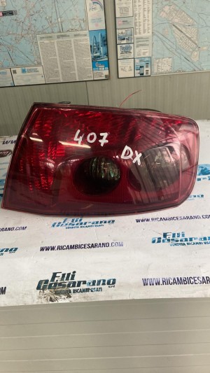 stop dx Peugeot 407 2004