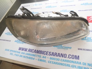 Faro fanale proiettore anteriore destro dx Opel Omega 1997