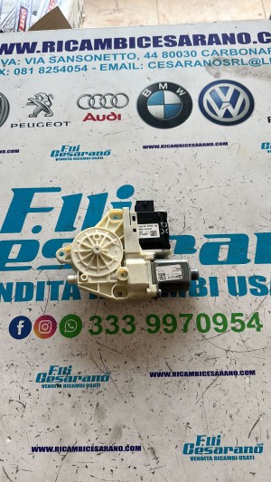 Motoriduttore alzacristalli anteriore dx Jeep compass  ANNO:2017 CODICE:C37722104