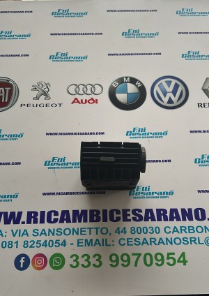 Ugello aria sinistro per Opel Zafira B ANNO:2004 CODICE:13144398