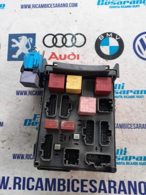 Porta fusibili Renault Laguna 1.9   518832118           172821 230904 