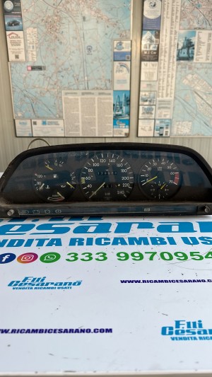 quadro strumenti tachimetro Mercedes-Benz   CODICE:87001170 ANNO:1975