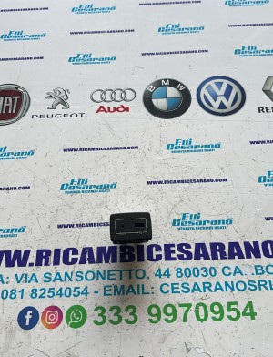 INTERFACCIA PRESA USB / AUX LANCIA YPSILON  ANNO:2017  CODICE:7356556710