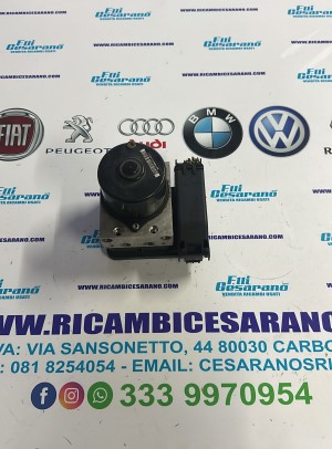 Pompa abs  FORD FIESTA V CODICE:2S612M110CD ANNO:2001 