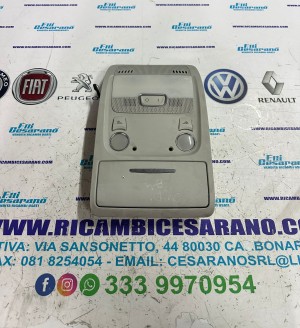 LUCE ABITACOLO AUDI A4 Avant  CODICE:025041932 ANNO:2010
