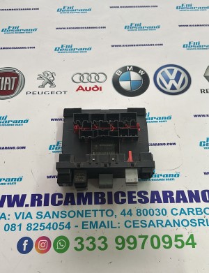 porta fusibili VOLKSWAGEN GOLF V 1.9 TDI  ANNO:2007 CODICE:1K0937049J