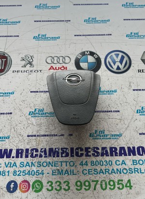 AIRBAG VOLANTE PER OPEL Meriva 3° Serie  CODICE:13300473 ANNO:2010>