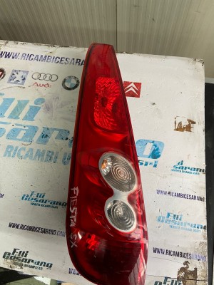 FANALE POSTERIORE SINISTRO FORD FIESTA 5P 2005 > 2008 FANALINO STOP FAN2817 C