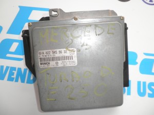 Centralina Motore Mercedes Turbo Diesel E 250 2.5 1999 a0225459632 / 0281001714