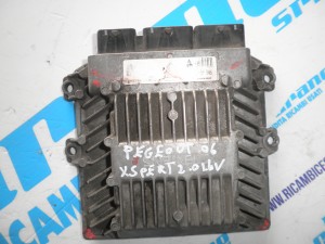 Centralina motore Peugeot  Expert  2.0   16 v   2006